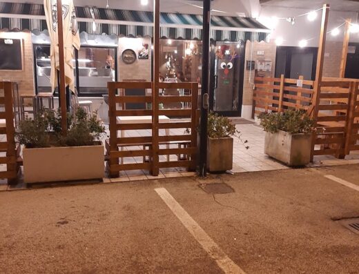 EATER – Simplygood – Pizzeria Napoletana – Odysseum