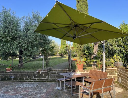 Locanda del Sole Agriturismo Ristorante Osteria Cucina Tradizionale Carne Marchigiana Alloggi Piscina Eventi