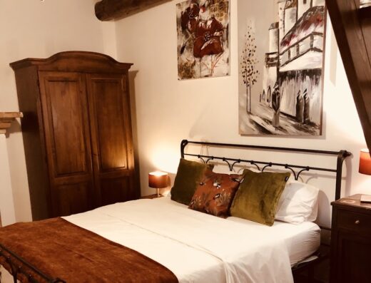 Locanda del Sole Agriturismo Ristorante Osteria Cucina Tradizionale Carne Marchigiana Alloggi Piscina Eventi