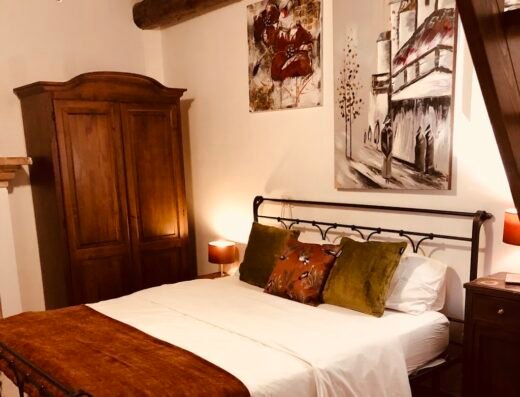 Locanda del Sole Agriturismo Ristorante Osteria Cucina Tradizionale Carne Marchigiana Alloggi Piscina Eventi